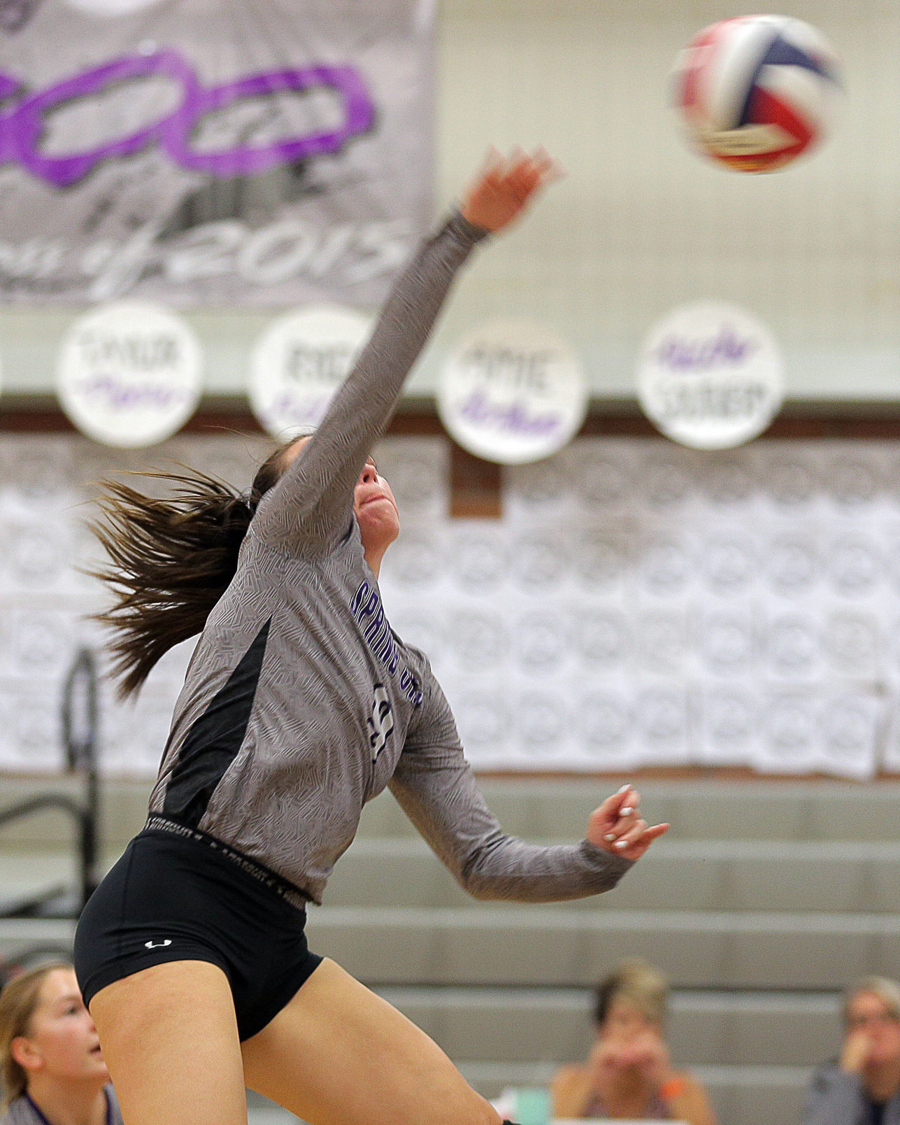 Truckee at Spring Creek Volleyball - 1st Set (7).jpg